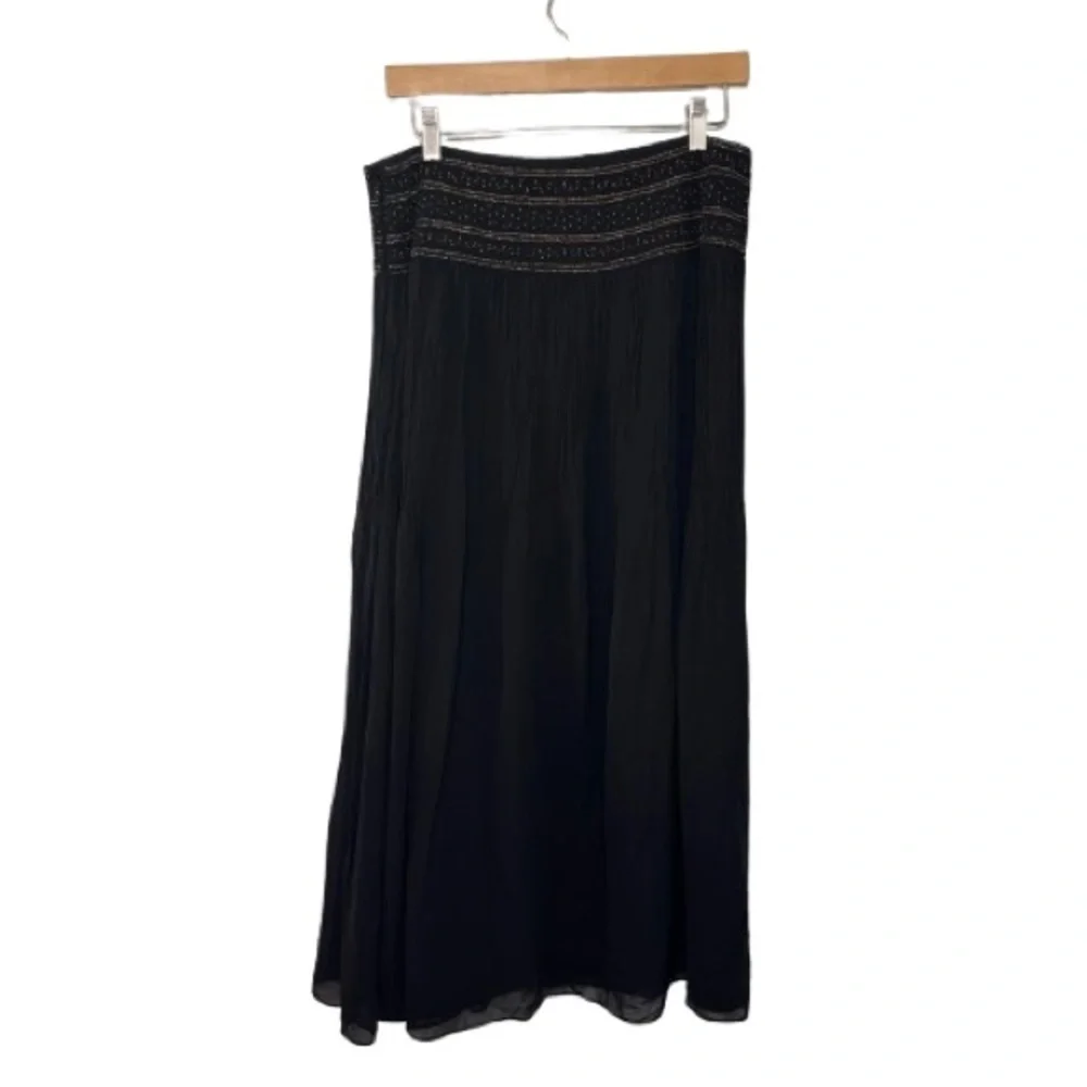 Ann Taylor 100% Black Beaded A-Line Midi Skirt Size 8